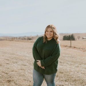 Meet your Posher, Madeline